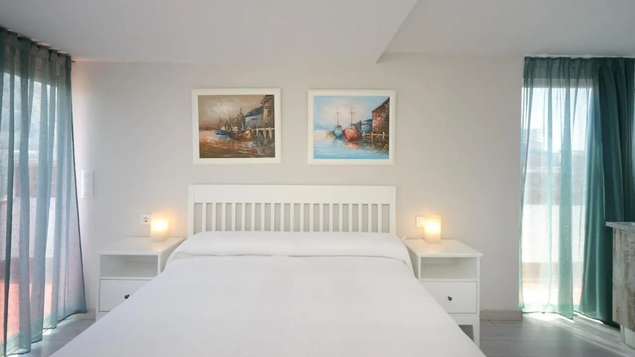 Port 27 Apartment Empuriabrava