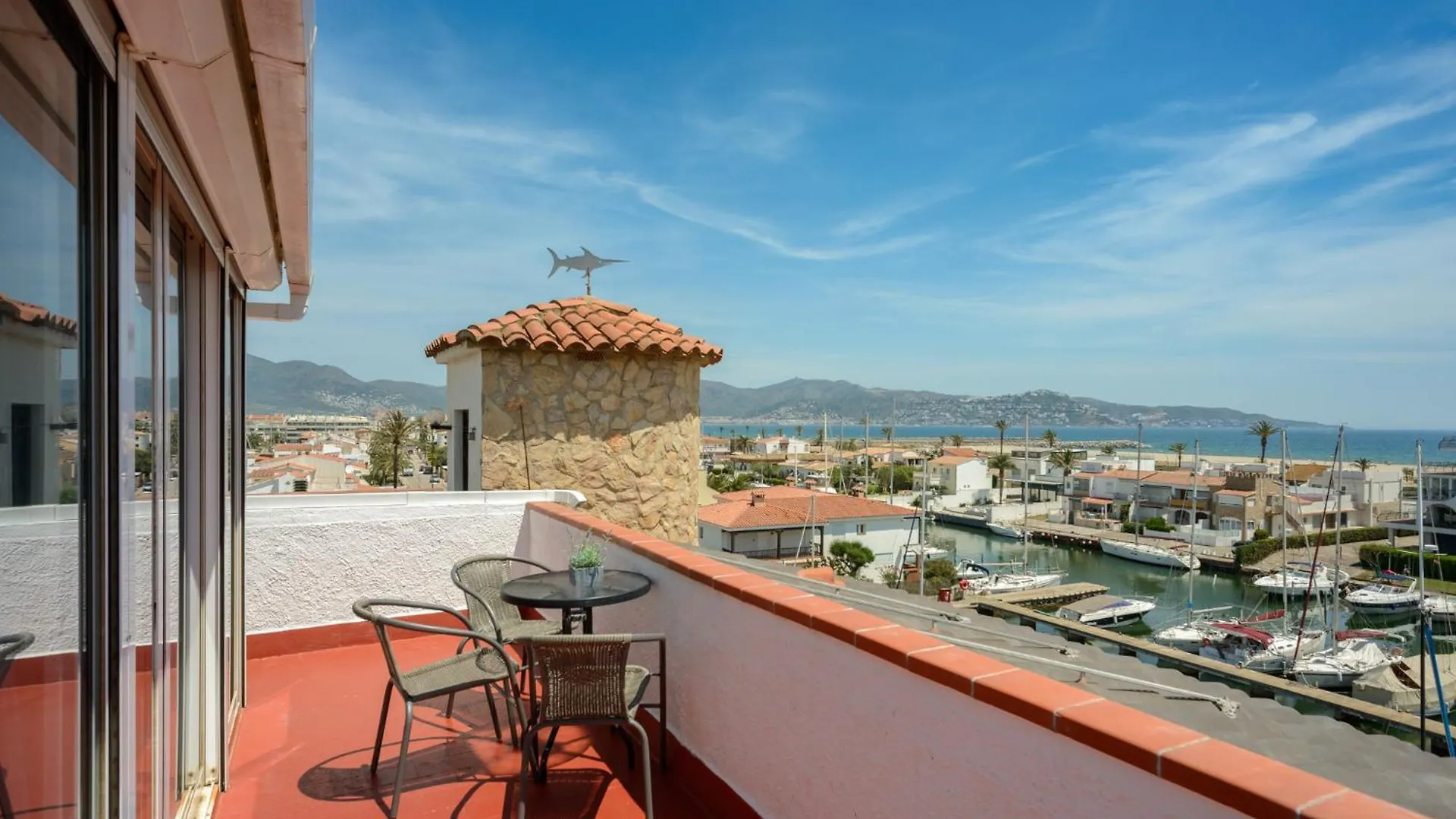 Port 27 Apartment Empuriabrava
